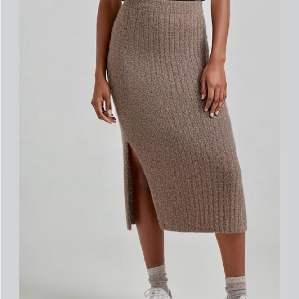 Outlander Lambswool/Angora Blend Brown Ribbed Sweater Midi Skirt Small